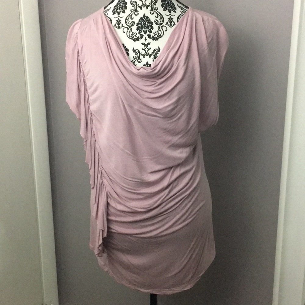 Old Navy sleeves shirt